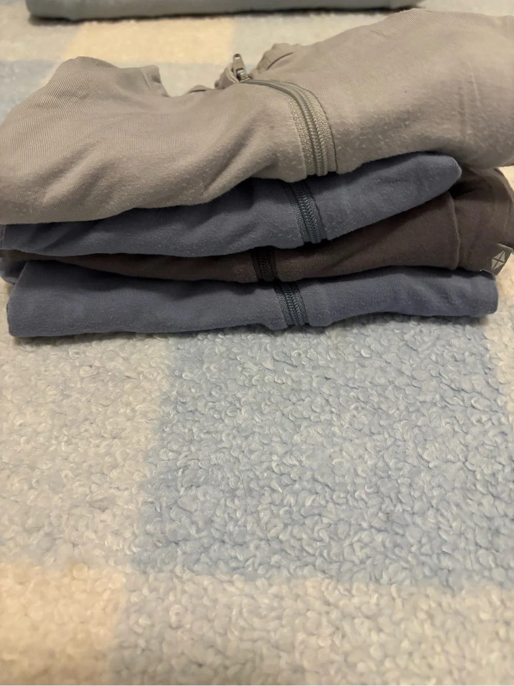 Kyte Baby Bundle of 4 pjs in 3-6 month size